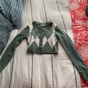 RSQ cropped diamond print long sleeve sweater/cardigan